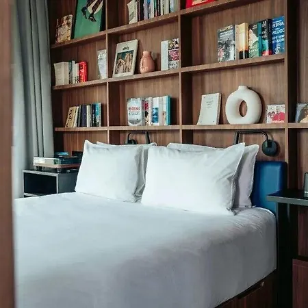 Jost Centre Hostel Lille