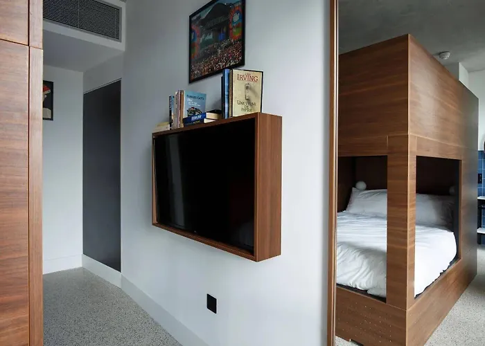 Auberge de jeunesse Jost Centre *