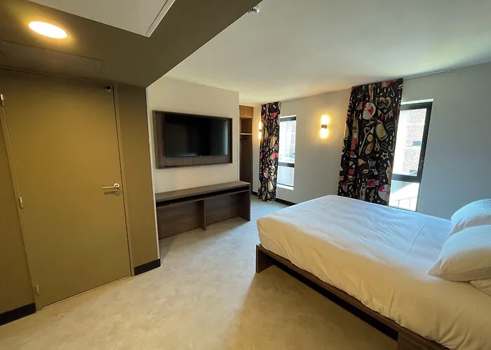 Jost Centre אכסניה